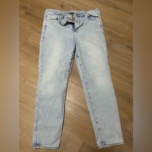 American Eagle Super High Rise Jegging